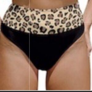 VIMPUNEC Women's High Waisted Bikini.  Size M.  New without tag.